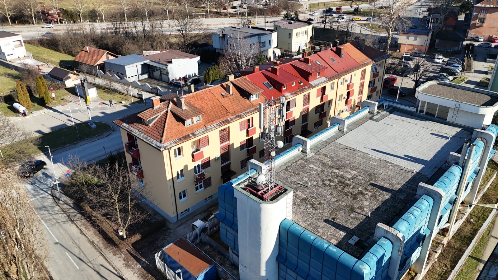 Projekt utopljavanja: Još jedna zgrada na Ilidži dobila novu fasadu, benefiti višestruki 