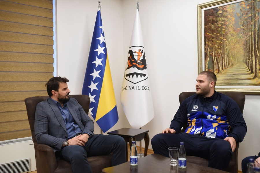 Načelnik Muzur ugostio bh. boksera Dylana Rajića