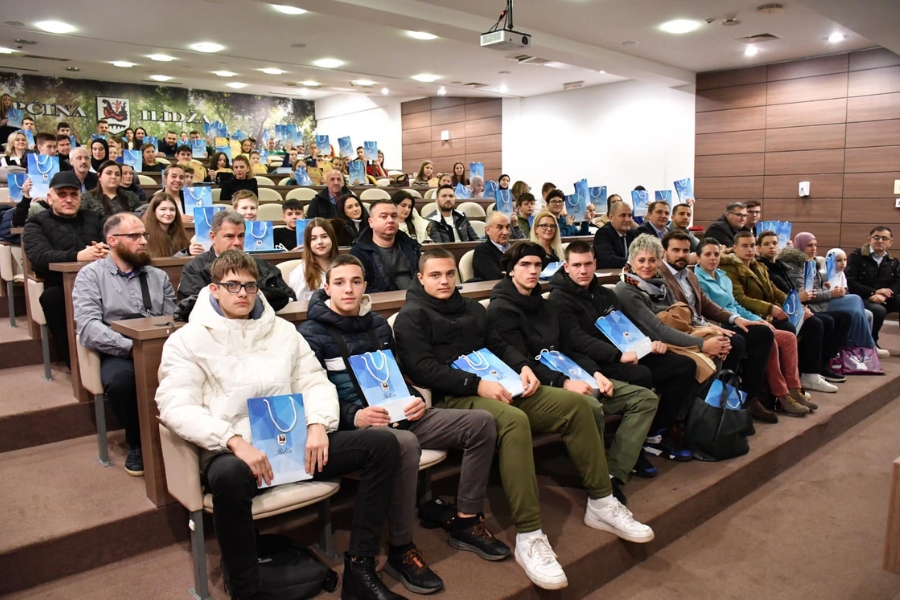 Općina Ilidža nagradila najbolje učenike, studente, sportiste i sportske kolektive